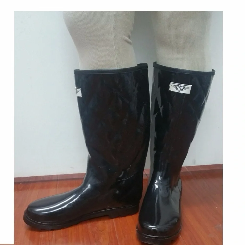 Women's Rainboots, Tall Quilted Rubber Rain Boots, #1411, Black Size 6